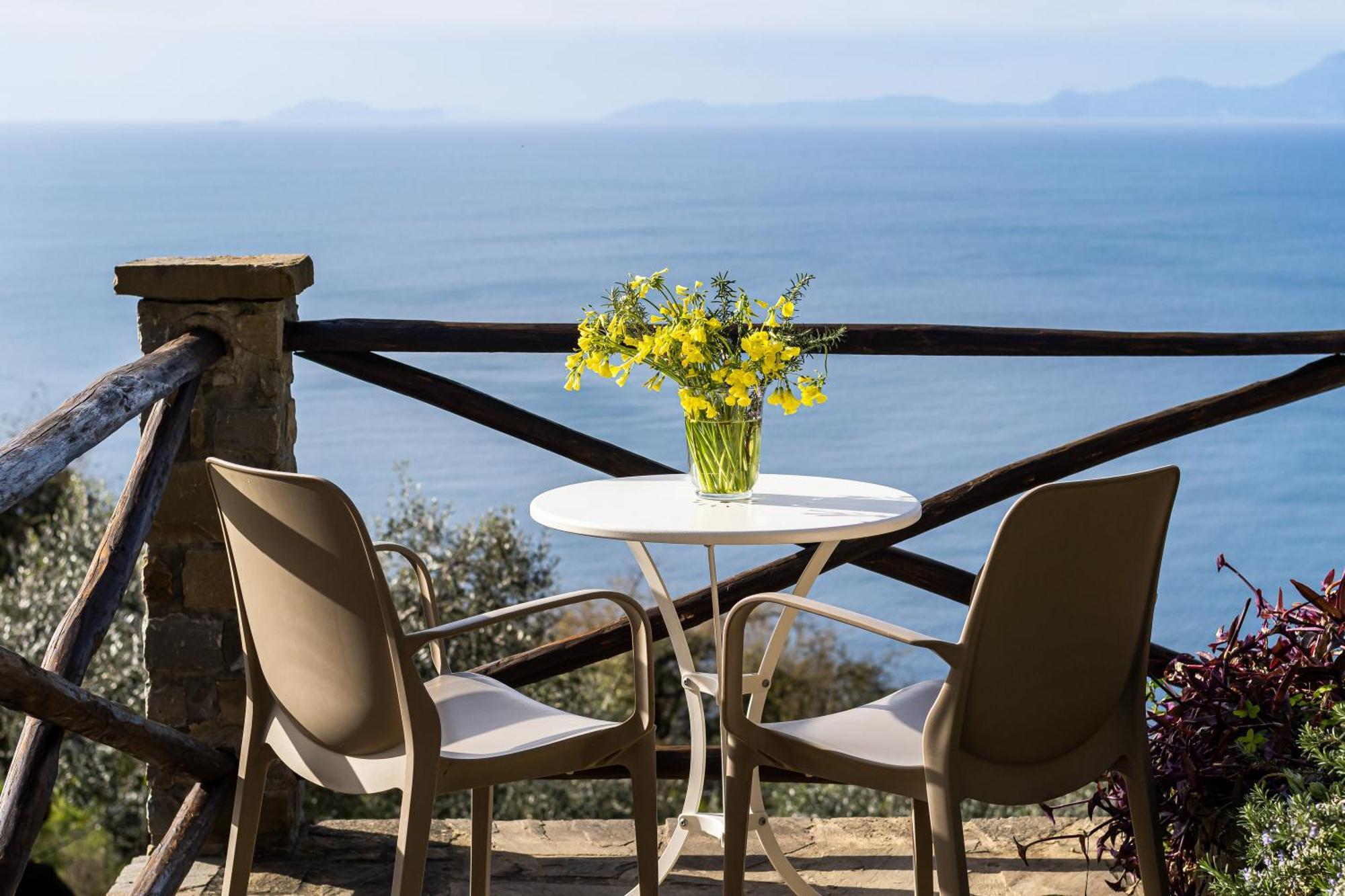 Bellezza In Cilento Panoramic Apts Castellabate Luaran gambar
