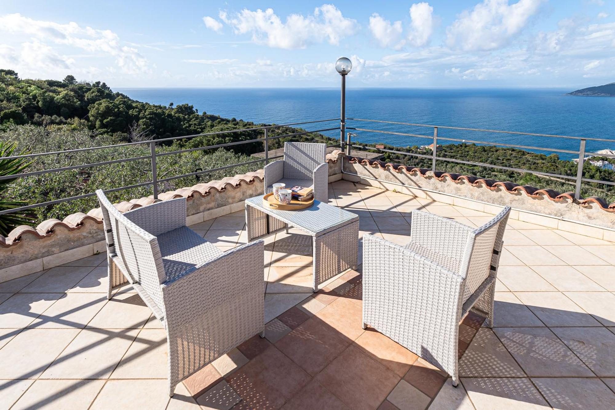 Bellezza In Cilento Panoramic Apts Castellabate Luaran gambar