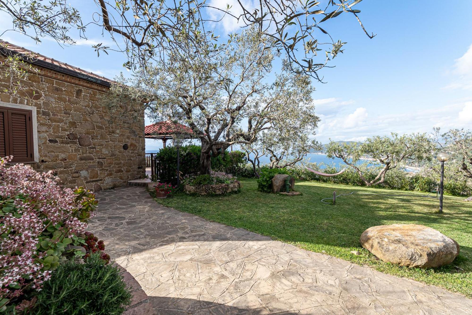 Bellezza In Cilento Panoramic Apts Castellabate Luaran gambar