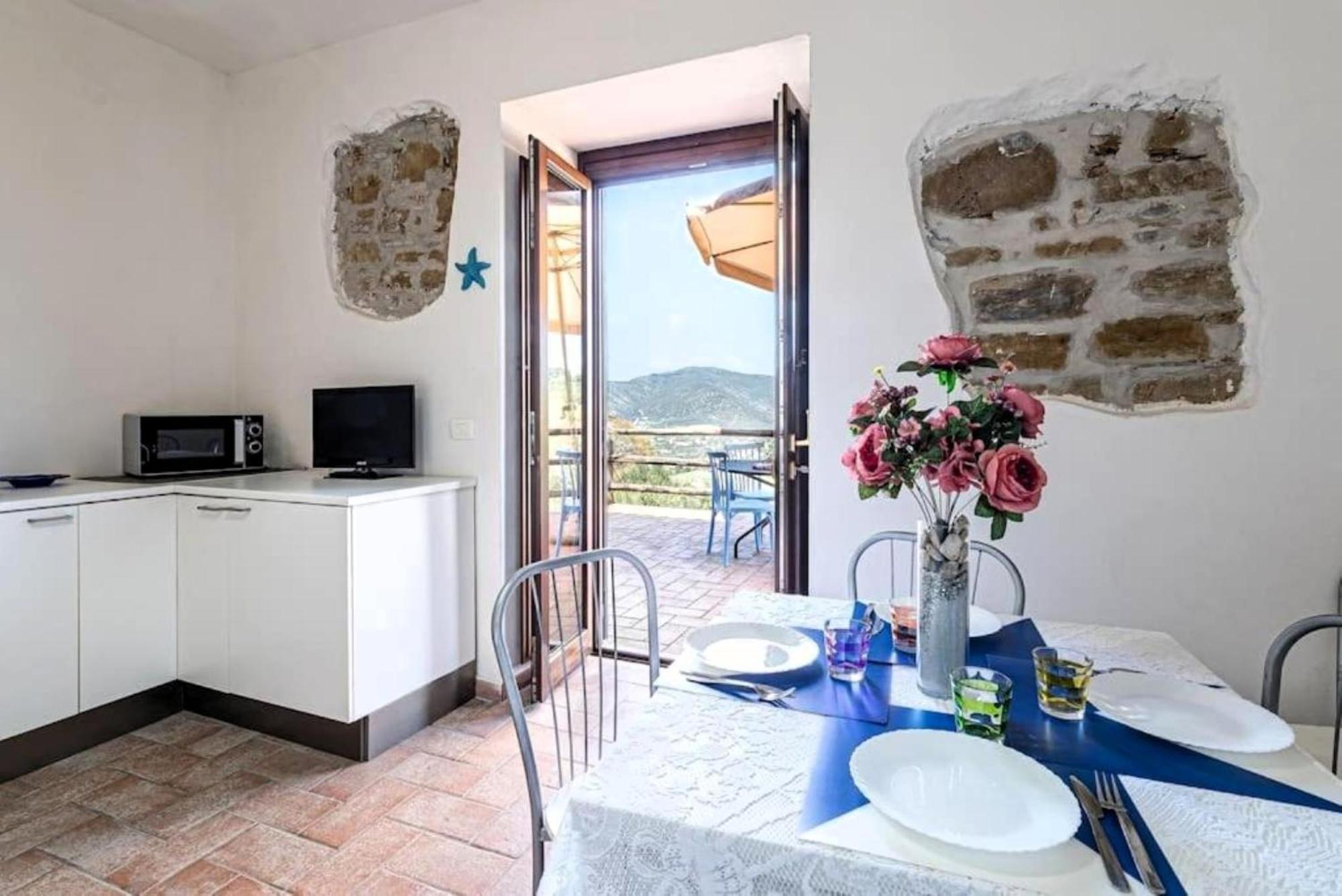 Bellezza In Cilento Panoramic Apts Castellabate Luaran gambar