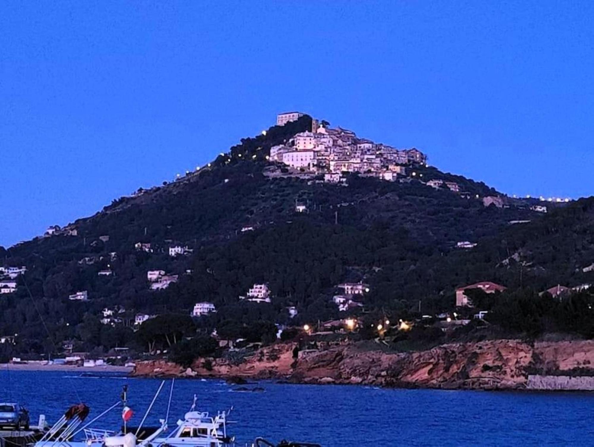 Bellezza In Cilento Panoramic Apts Castellabate Luaran gambar